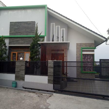 Homestay Syariah Cileunyi, Bandung Timur エクステリア 写真