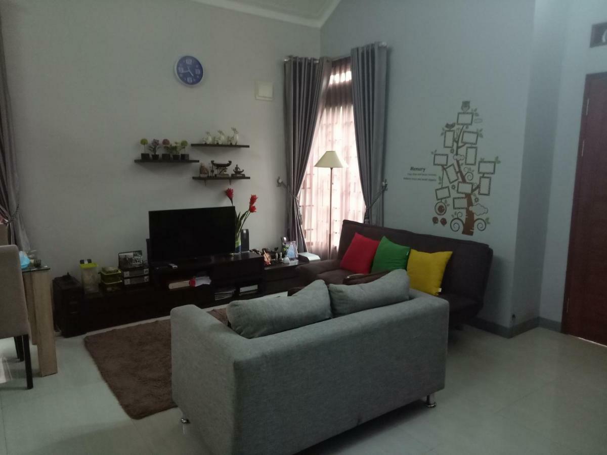 Homestay Syariah Cileunyi, Bandung Timur エクステリア 写真